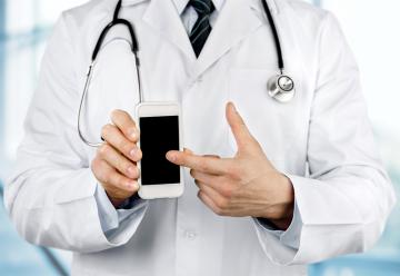 Healthcare doesn’t happen only in the doctor’s office anymore. Many patients use tech to manage their health. Here are 6 apps to benefit your patients.